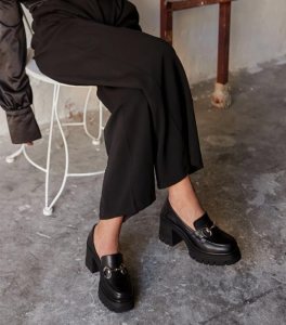Дамски мокасини MODERN SOLE, черна кожа