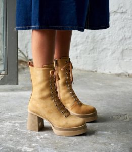 Дамски боти SILHOUETE BEIGE, бежов велур